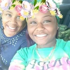 Meet your Posher, Tynetta